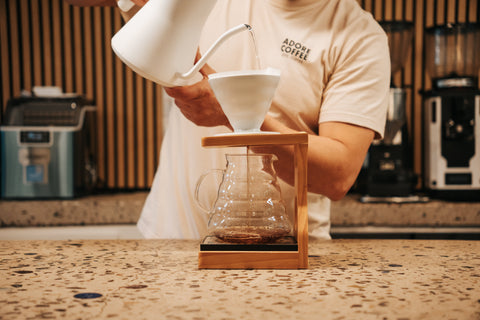 MASTERING THE V60 POUR OVER